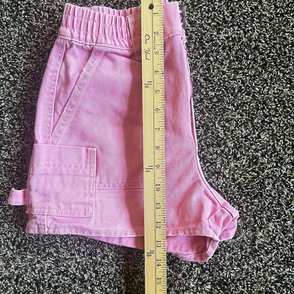 No Boundaries Pink Cargo Shorts with Rolled Hem - Picture 6 of 6